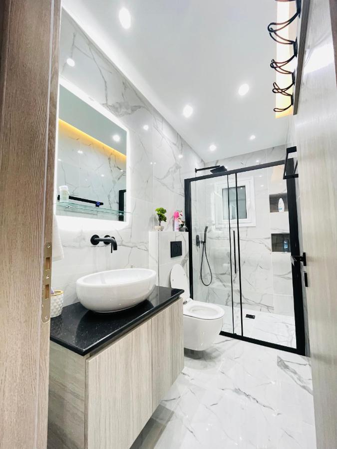 Apollo 2 Bd Jacuzzi Suite Atina Dış mekan fotoğraf
